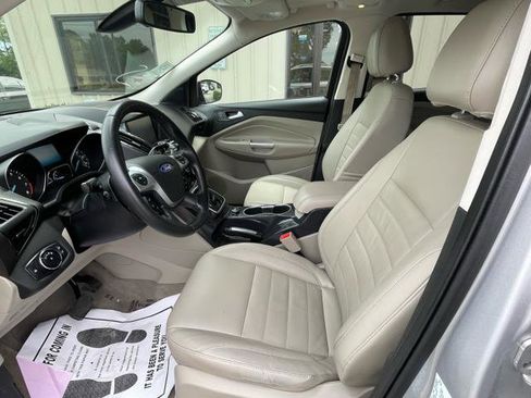 Used 2014 Ford Escape Titanium w/ Equipment Group 401A AWD/4WD image 11