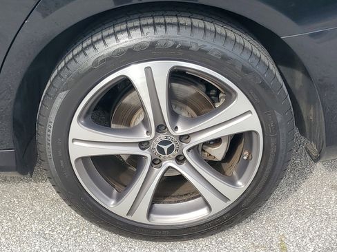 Used 2020 Mercedes-Benz E 350 4MATIC Sedan w/ Driver Assistance Package image 7