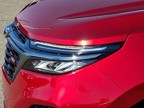 Used 2022 Chevrolet Equinox RS w/ RS Leather Package image 29