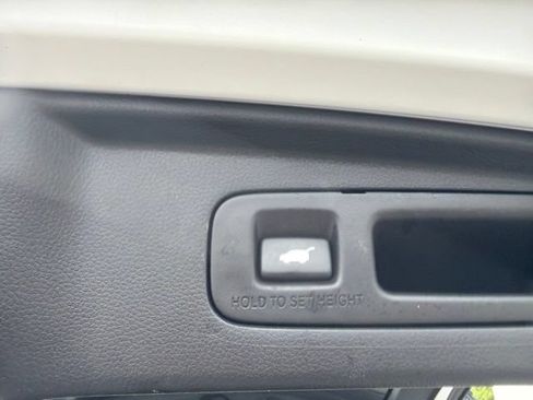 Certified 2023 Honda CR-V Sport Touring image 12