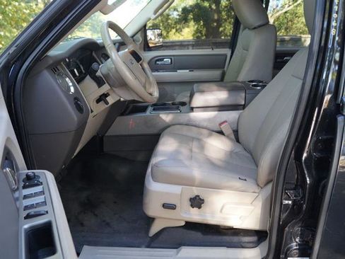 Used 2014 Ford Expedition XL image 15