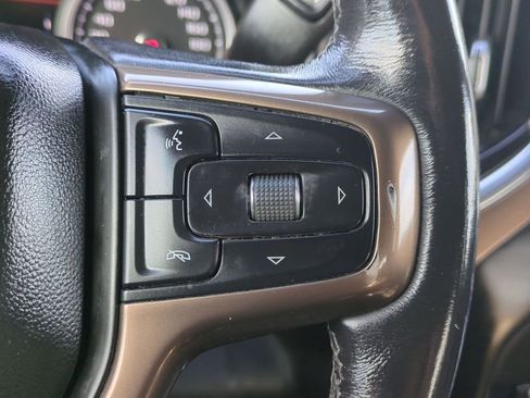 Used 2021 Chevrolet Silverado 1500 High Country w/ Technology Package image 29