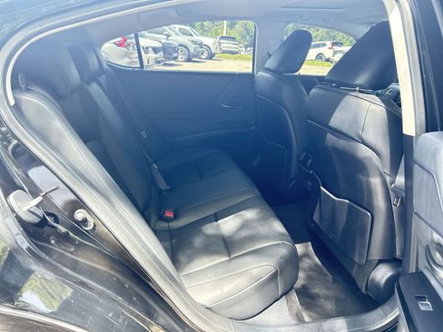 Used 2024 Lexus ES 350 w/ Premium Package FWD image 13