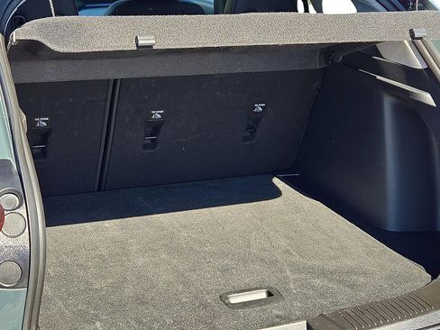 Used 2025 Chevrolet Trax LT image 8