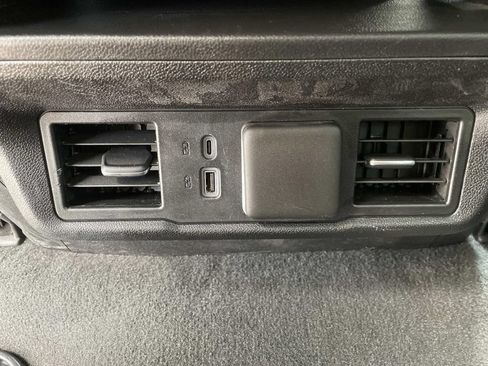 Used 2025 Chevrolet Silverado 2500 LT w/ Safety Package AWD/4WD image 13
