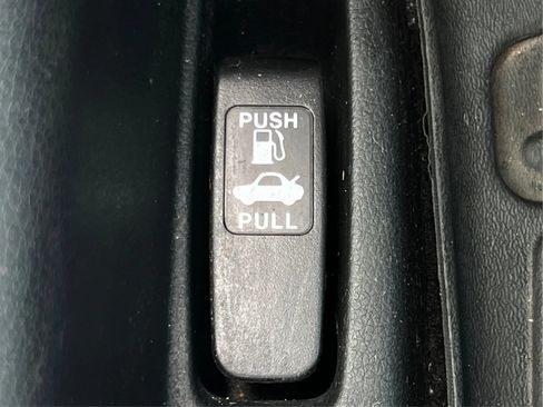 Used 2013 Honda Accord LX image 34