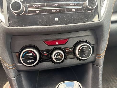 Used 2019 Subaru Crosstrek 2.0i Limited w/ Moonroof Package w/Navigation AWD/4WD image 22