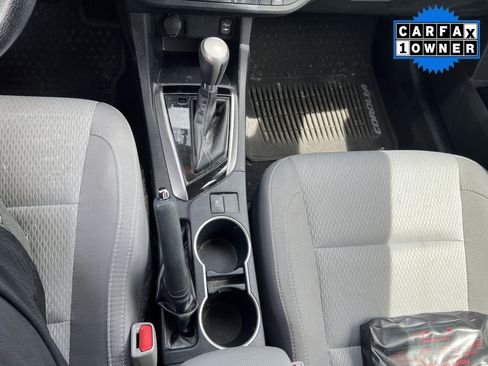 Used 2016 Toyota Corolla LE FWD image 10