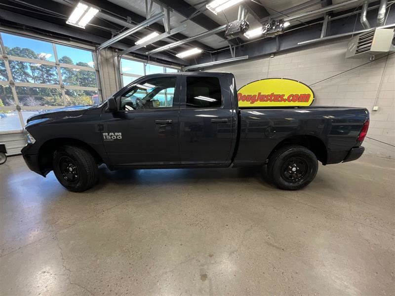 Used 2020 RAM 1500 Classic Tradesman AWD/4WD image 2