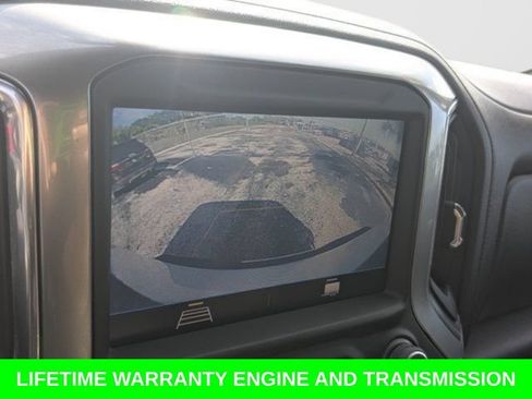 Used 2022 Chevrolet Silverado 2500 LT AWD/4WD image 24