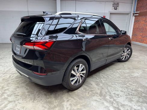 Used 2023 Chevrolet Equinox Premier AWD/4WD image 6