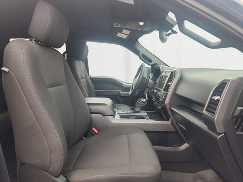 Used 2019 Ford F150 XLT w/ Equipment Group 302A Luxury AWD/4WD image 16