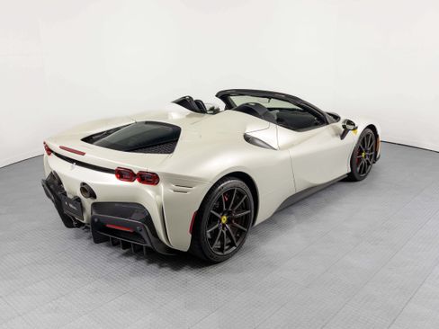 Used 2025 Ferrari SF90 Spider AWD/4WD image 18