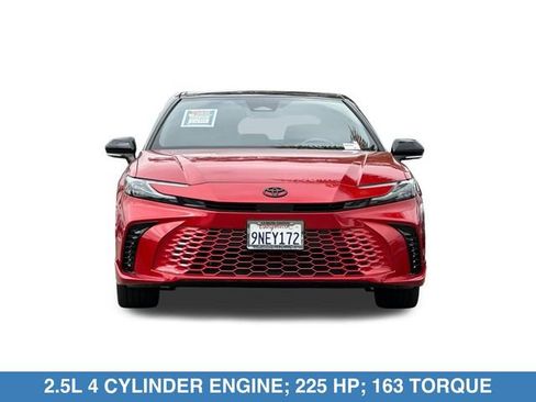 Used 2025 Toyota Camry XSE FWD image 10