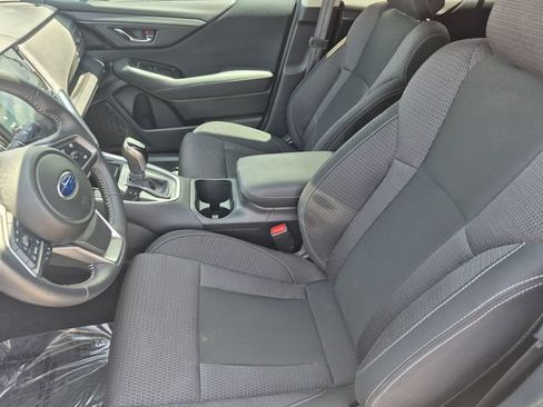 Used 2025 Subaru Outback Premium w/ Popular Package #1A AWD/4WD image 19