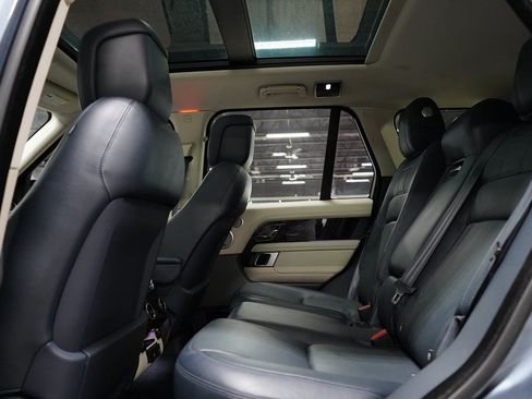 Used 2020 Land Rover Range Rover HSE AWD/4WD image 14