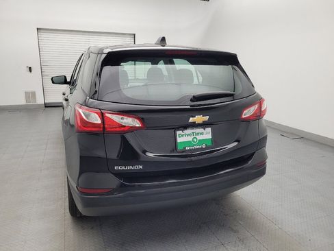 Used 2021 Chevrolet Equinox LS FWD image 6