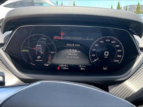 Used 2023 Audi e-tron GT Prestige w/ Prestige Package AWD/4WD image 22