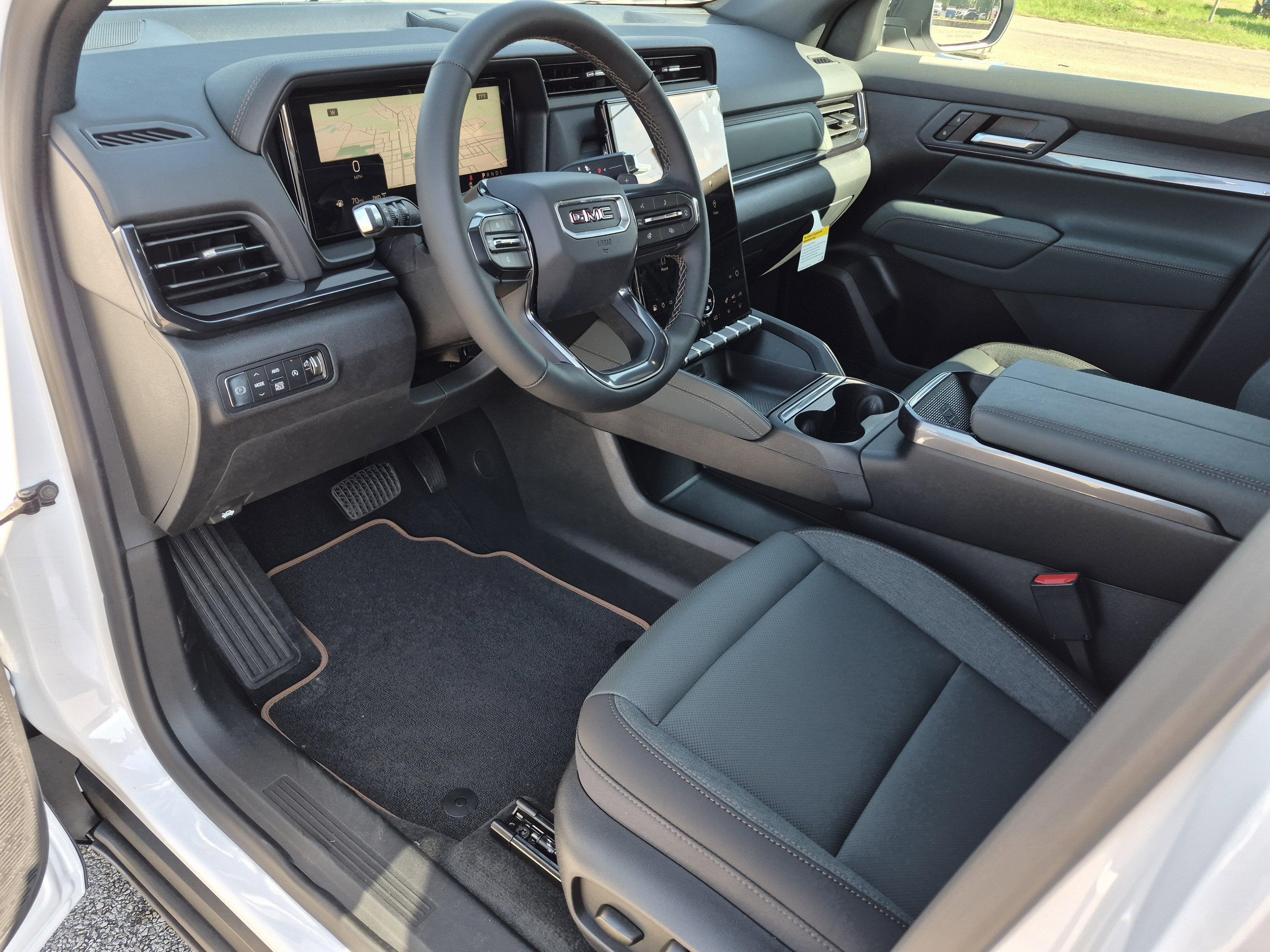 New 2026 GMC Terrain AT4 AWD/4WD image 6