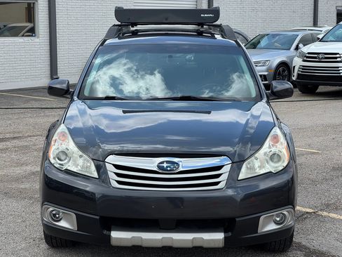 Used 2010 Subaru Outback 3.6R Limited AWD/4WD image 10