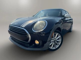 Used 2016 MINI Cooper Clubman FWD video 1