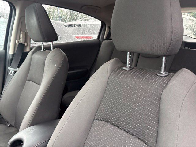 Used 2022 Honda HR-V EX image 10