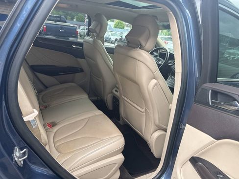 Used 2018 Lincoln MKC Reserve w/ Lincoln MKC Climate Package AWD/4WD image 28