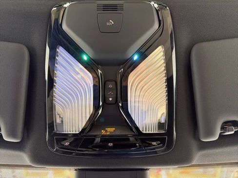 Used 2025 BMW i4 xDrive40i w/ Parking Assistance Package image 28