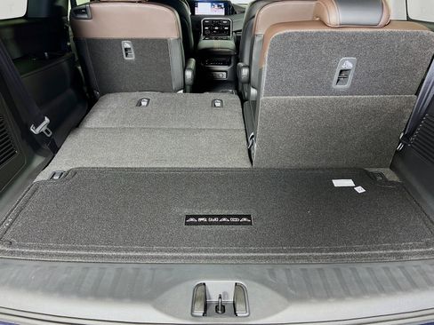 New 2026 Nissan Armada SL w/ Captain's Chari Seat Package AWD/4WD image 27