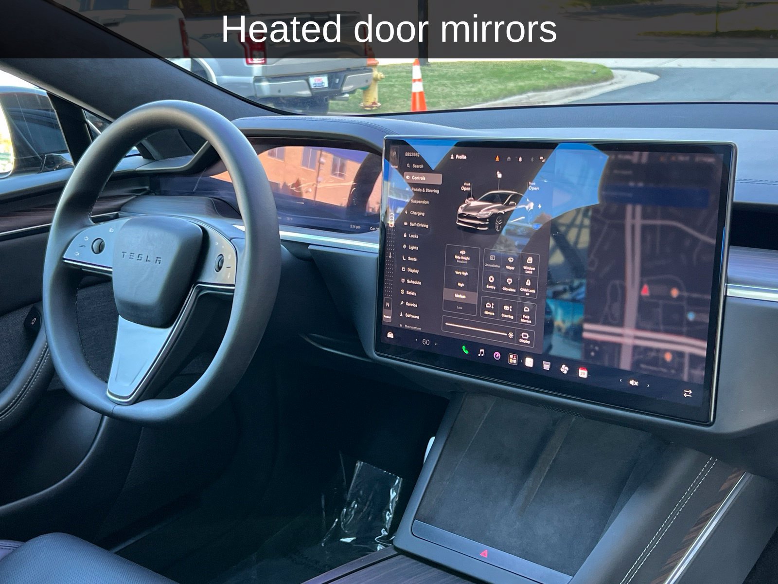 Used 2025 Tesla Model S AWD/4WD image 14