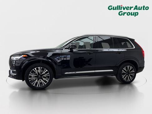 Used 2023 Volvo XC90 T8 Plus AWD/4WD image 2