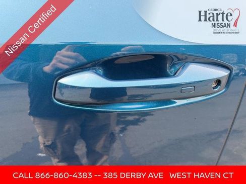 Certified 2025 Nissan Murano SL w/ Cargo Package image 9