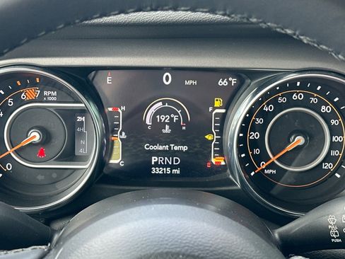 Used 2022 Jeep Wrangler Unlimited Willys image 24