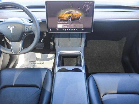 Used 2023 Tesla Model Y Long Range AWD/4WD image 13