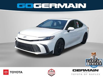 Used 2025 Toyota Camry SE w/ Multimedia Upgrade Package