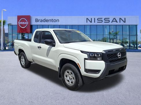 Certified 2026 Nissan Frontier S w/ S Utility Package AWD/4WD image 3