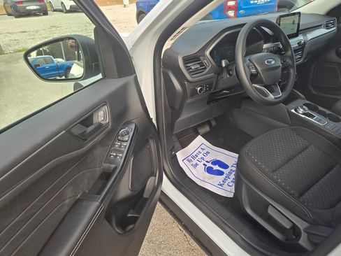 New 2026 Ford Escape Active FWD image 6