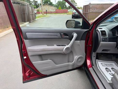 Used 2007 Honda CR-V LX image 9