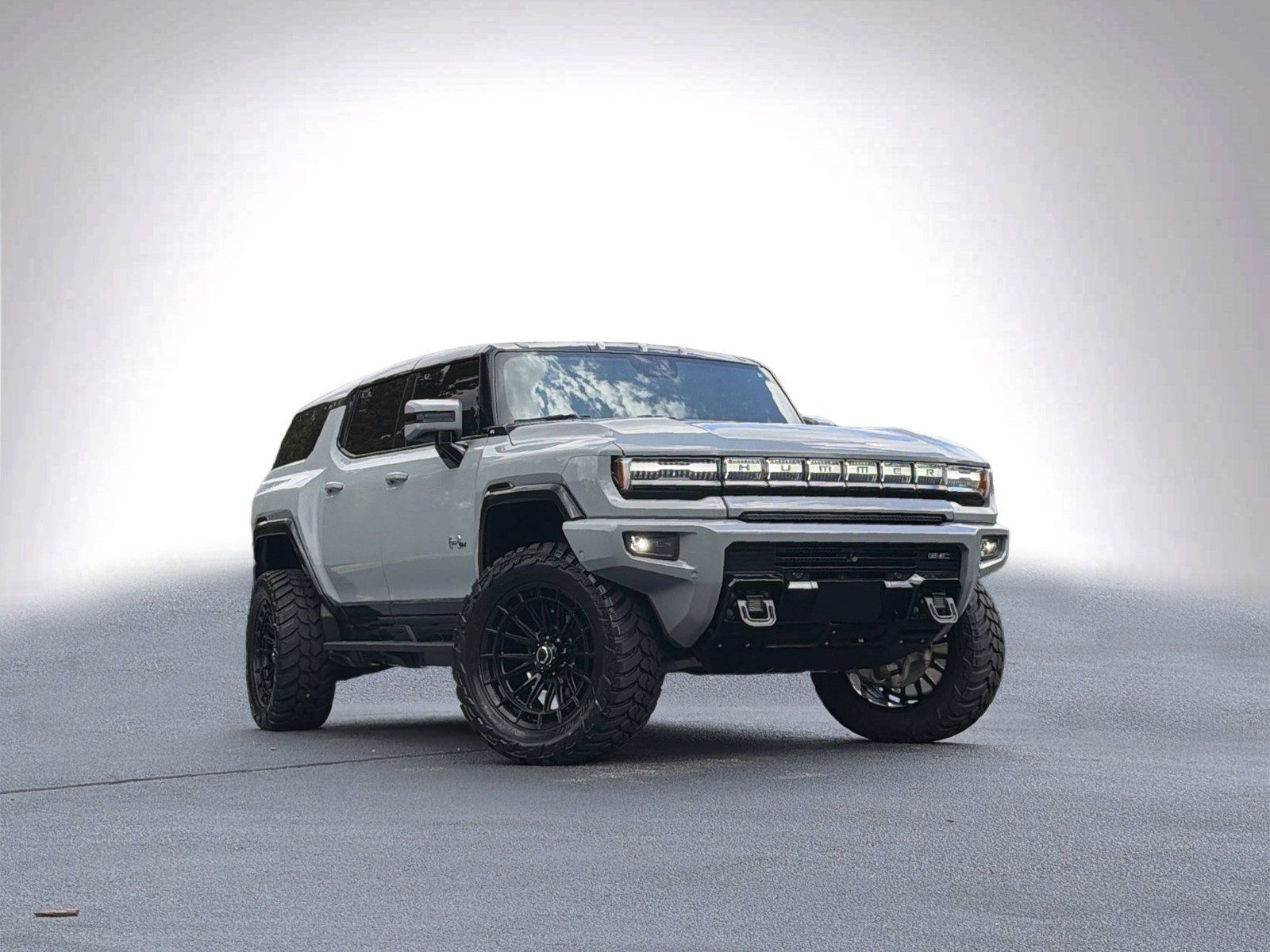 Used 2024 GMC Hummer EV 3X w/ LPO, Illumination Package AWD/4WD image 2