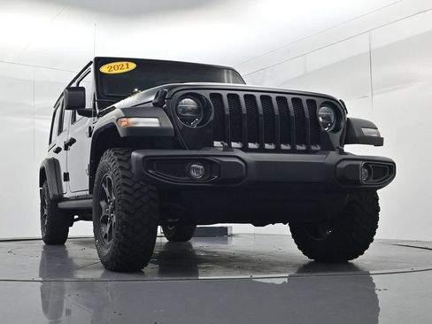 Used 2021 Jeep Wrangler Unlimited Sport AWD/4WD image 35