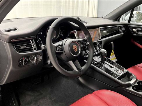New 2026 Porsche Macan S AWD/4WD image 4