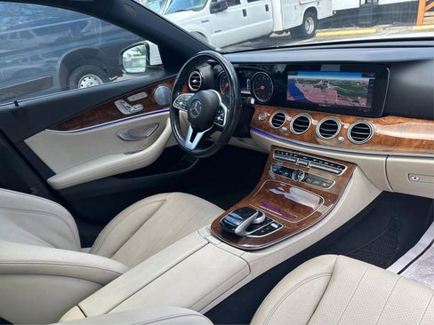 Used 2019 Mercedes-Benz E 300 w/ Premium 1 Package image 16