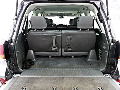 Used 2008 Lexus LX 570 4WD image 15