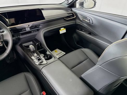 New 2026 Toyota Crown Signia AWD/4WD image 23
