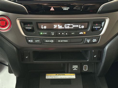 Used 2023 Honda Passport EX-L image 17