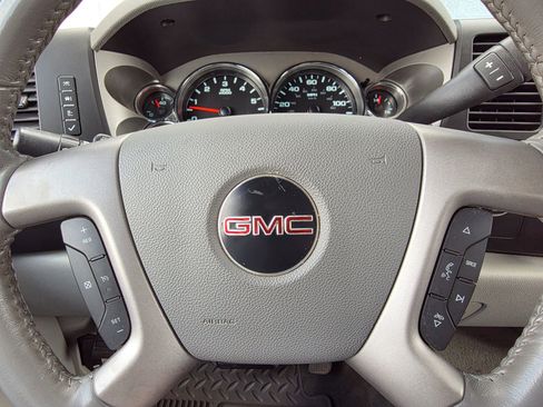 Used 2010 GMC Sierra 1500 SLE w/ Power Pack Plus image 12
