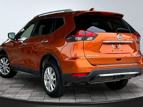 Used 2019 Nissan Rogue SV AWD/4WD image 4