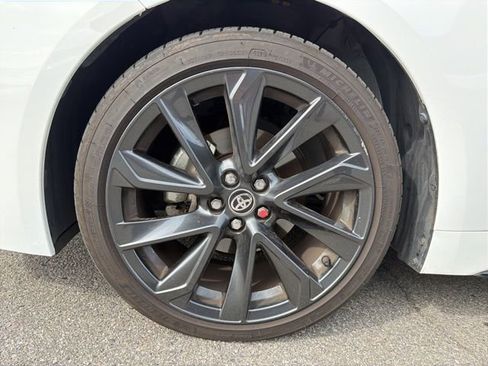 Used 2023 Toyota Corolla SE w/ SE Premium Package image 13