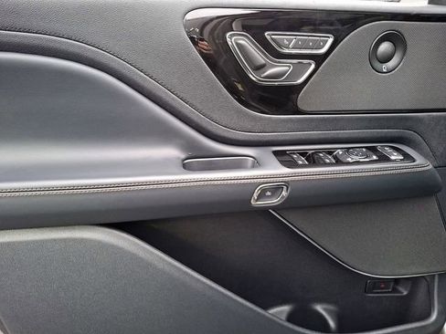 New 2026 Lincoln Aviator Reserve image 10