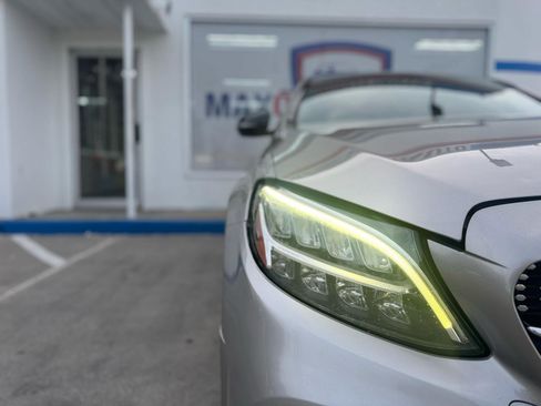 Used 2019 Mercedes-Benz C 300 Sedan image 12